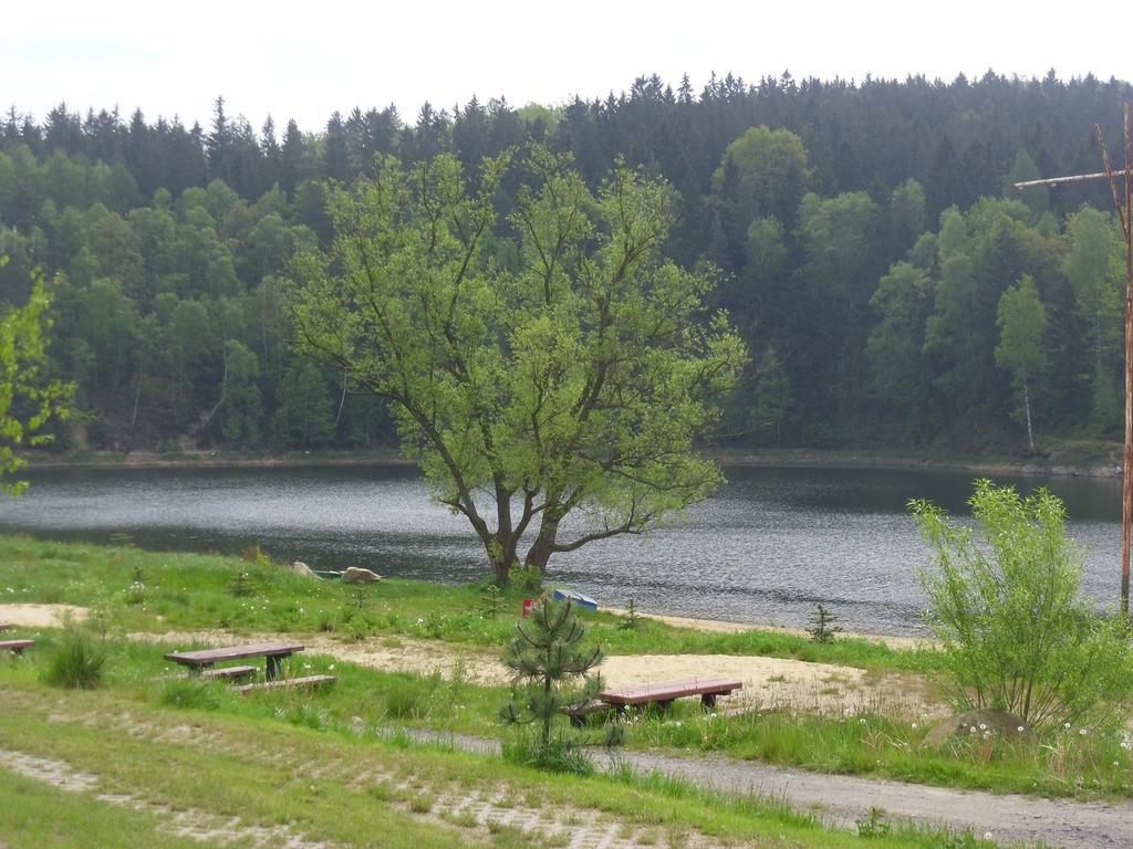 Domki Nad Jeziorem Karlowice 외부 사진